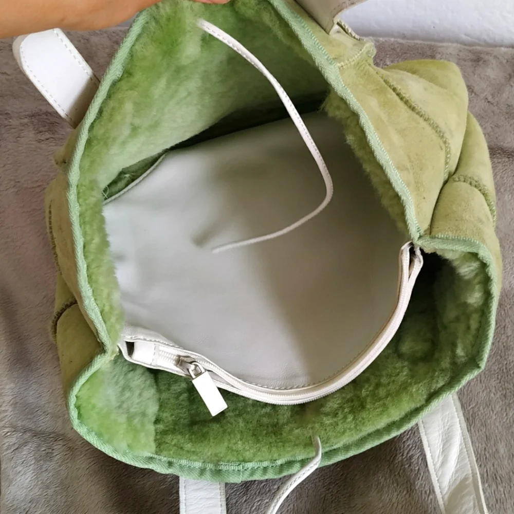 UGG Australia handbag - Picture 4 of 13